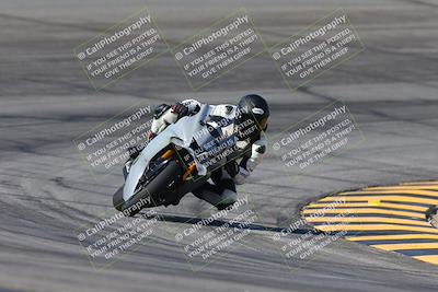 media/Oct-06-2024-Race Pace (Sun) [[d7d39ec7ad]]/9-Bowl Exit (940am)/